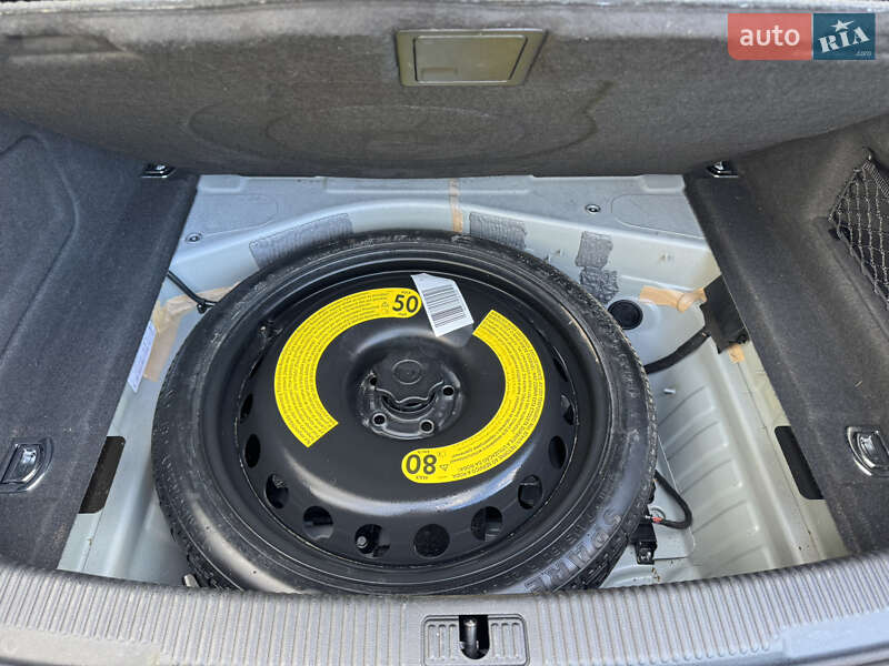 Седан Audi A6 2015 в Яворове