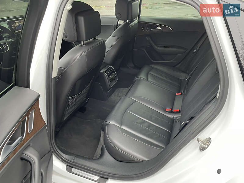 Седан Audi A6 2016 в Рівному