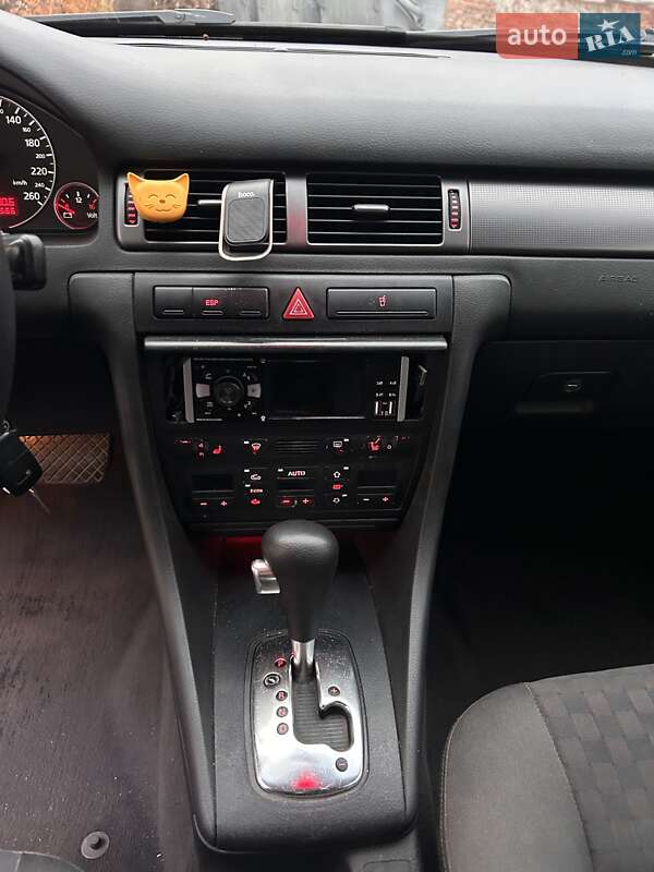 Універсал Audi A6 2002 в Луцьку