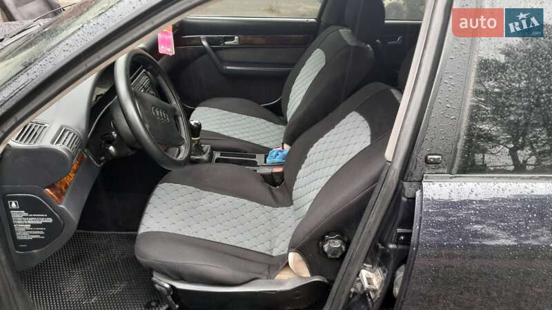 Універсал Audi A6 1995 в Кременці