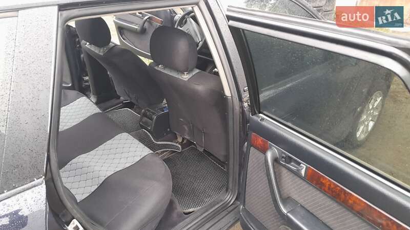 Універсал Audi A6 1995 в Кременці