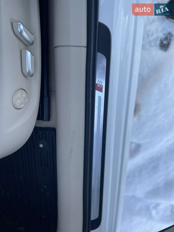 Седан Audi A6 2016 в Стрию