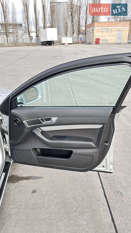 Універсал Audi A6 2010 в Києві