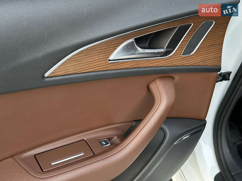 Седан Audi A6 2015 в Одессе