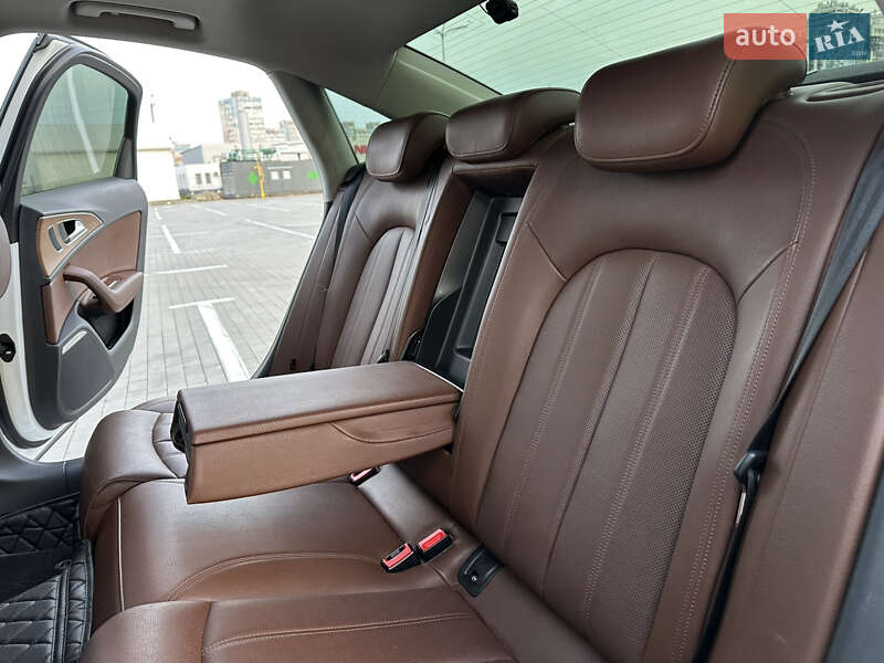 Седан Audi A6 2015 в Одессе