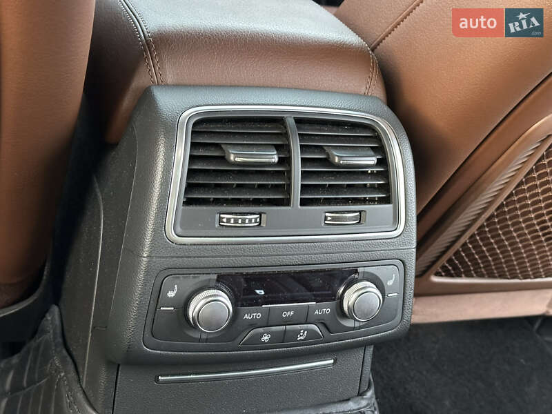 Седан Audi A6 2015 в Одессе