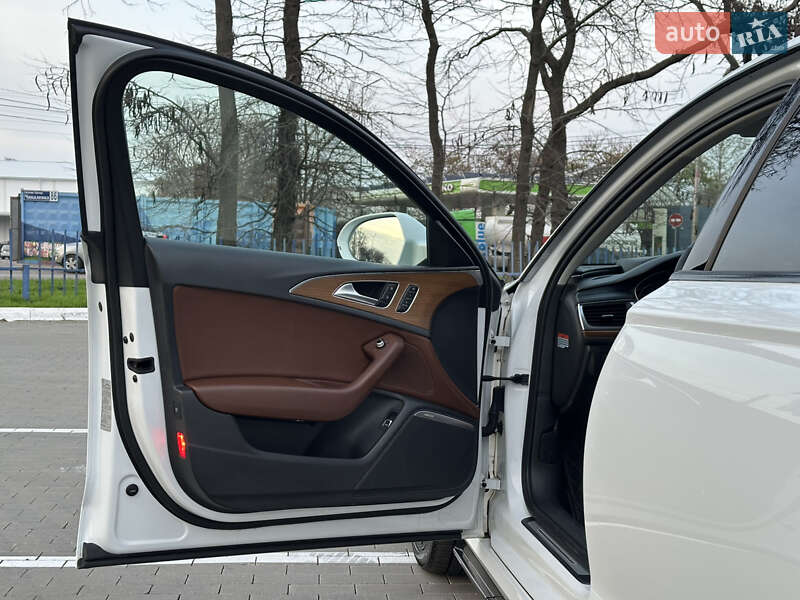 Седан Audi A6 2015 в Одессе