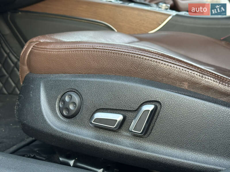 Седан Audi A6 2015 в Одессе