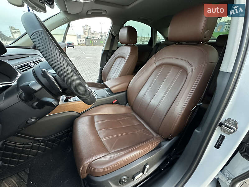 Седан Audi A6 2015 в Одессе