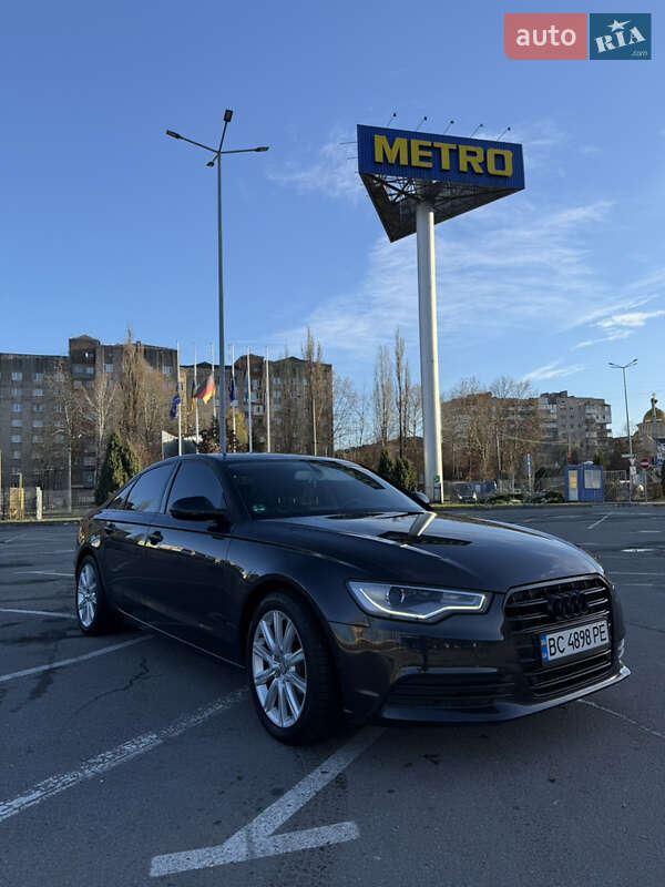 Седан Audi A6 2011 в Ивано-Франковске
