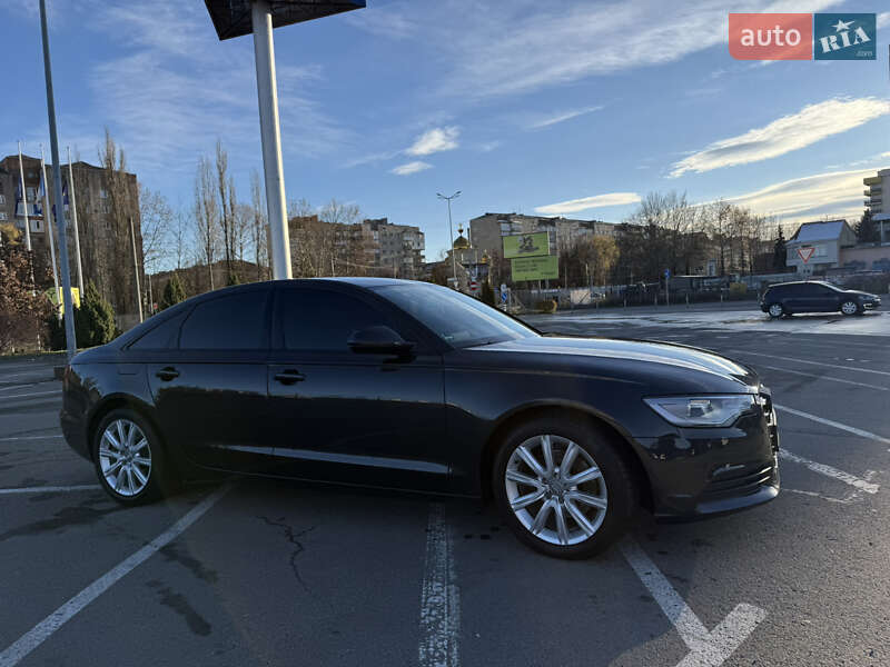 Седан Audi A6 2011 в Ивано-Франковске