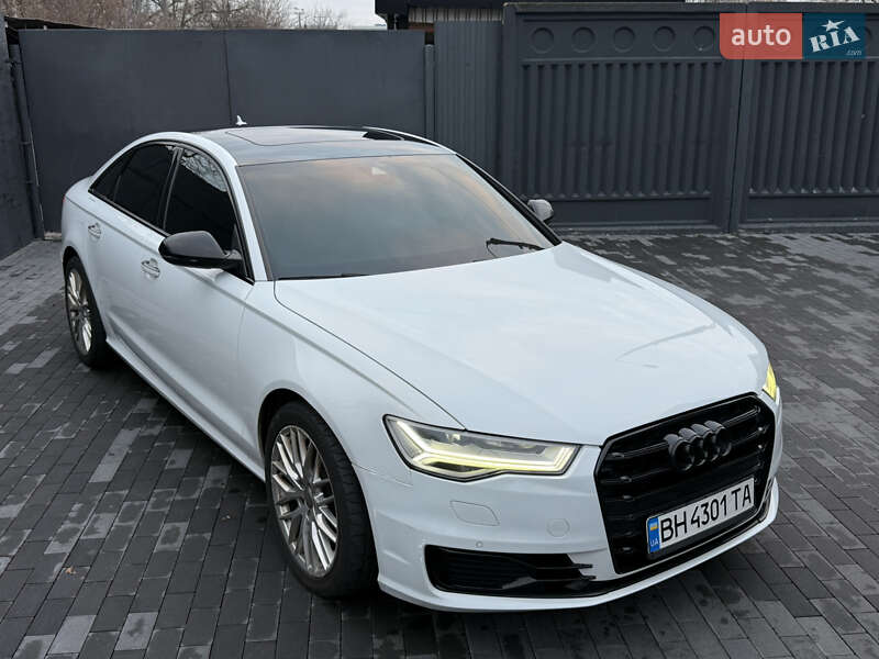 Седан Audi A6 2016 в Киеве