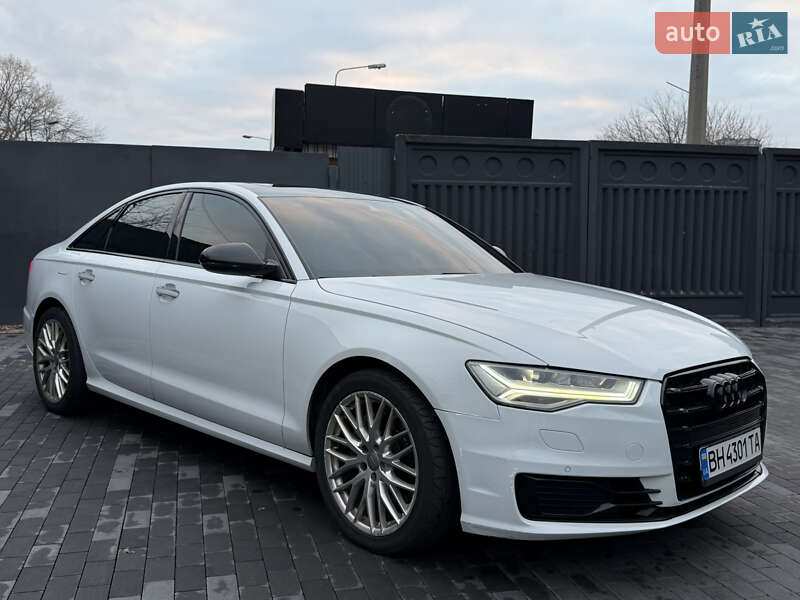 Седан Audi A6 2016 в Киеве