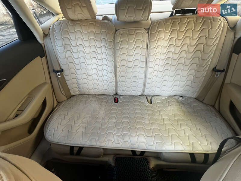 Седан Audi A6 2012 в Ивано-Франковске