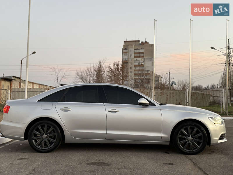 Седан Audi A6 2013 в Николаеве