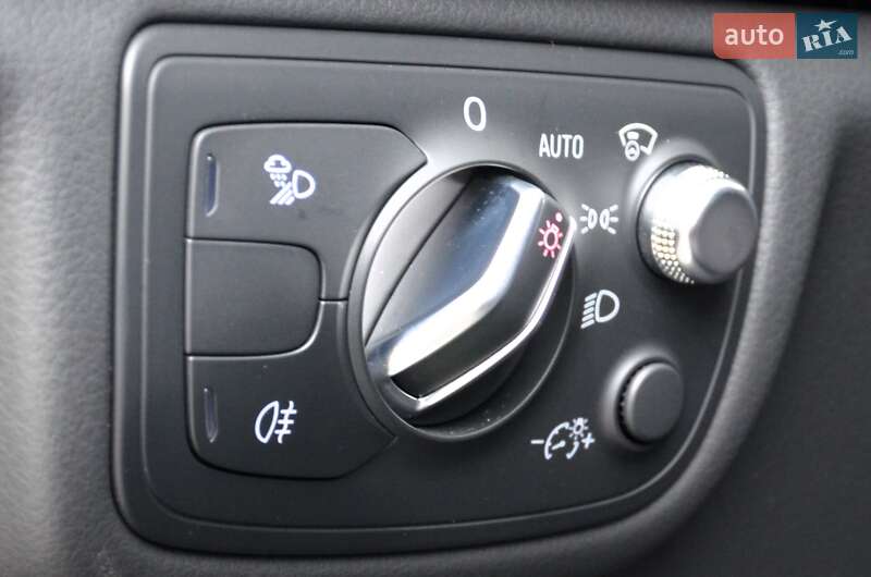 Седан Audi A6 2018 в Киеве