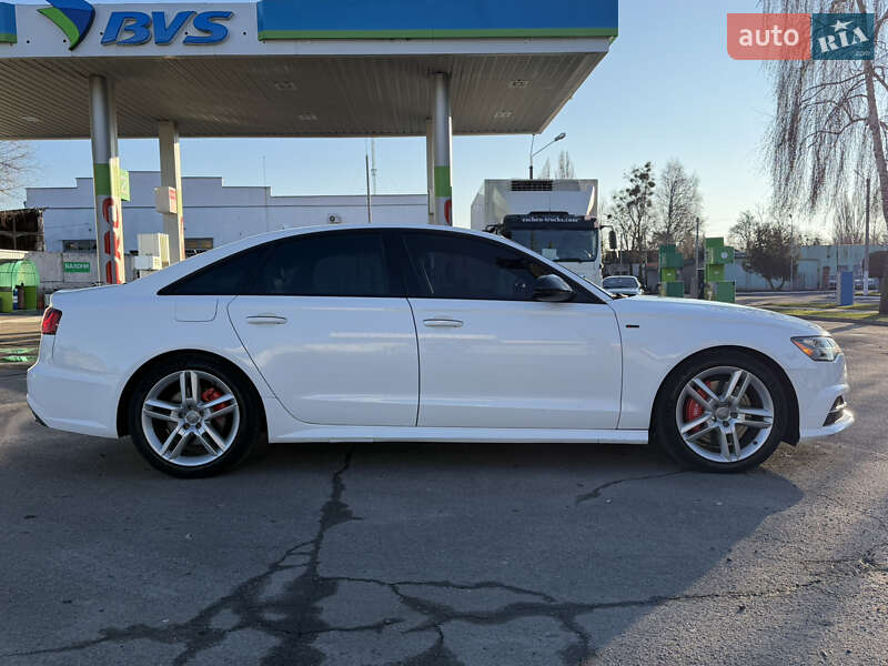 Седан Audi A6 2015 в Лубнах