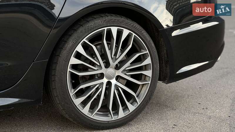Седан Audi A6 2016 в Киеве