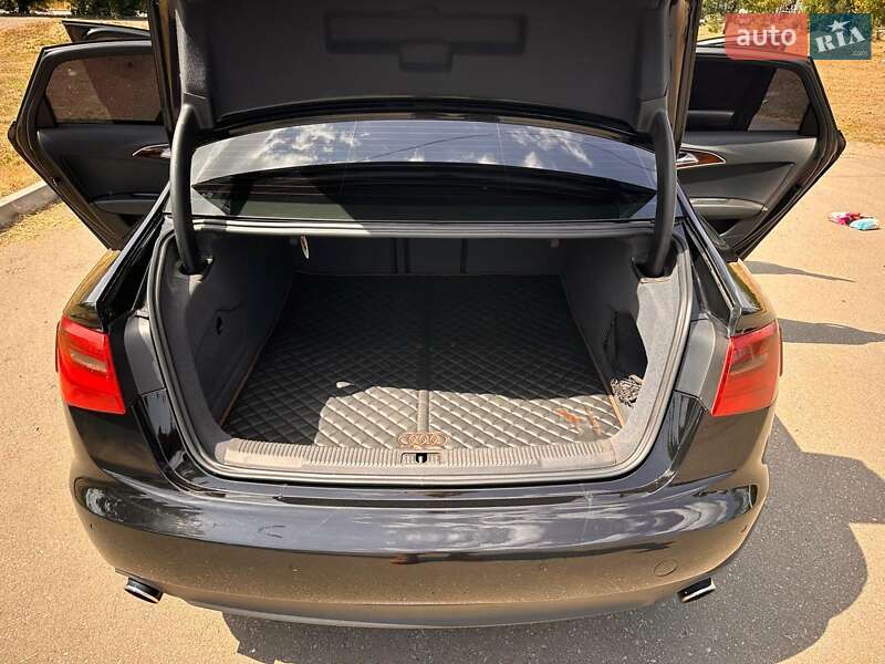 Седан Audi A6 2013 в Новомосковске