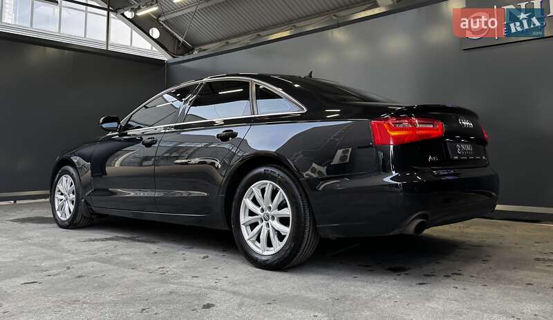 Седан Audi A6 2012 в Киеве