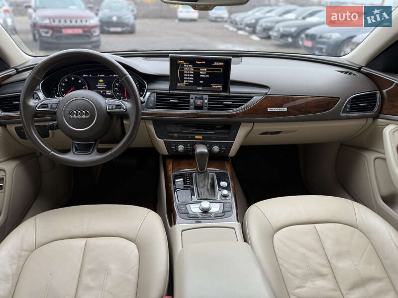 Седан Audi A6 2015 в Рівному