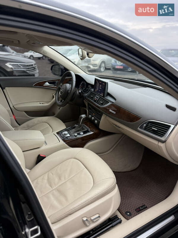 Седан Audi A6 2015 в Рівному