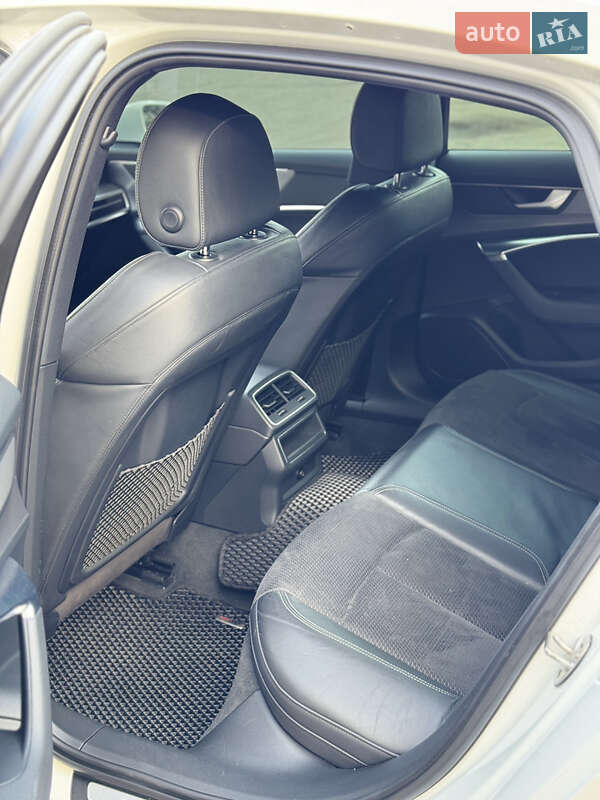 Седан Audi A6 2020 в Виннице