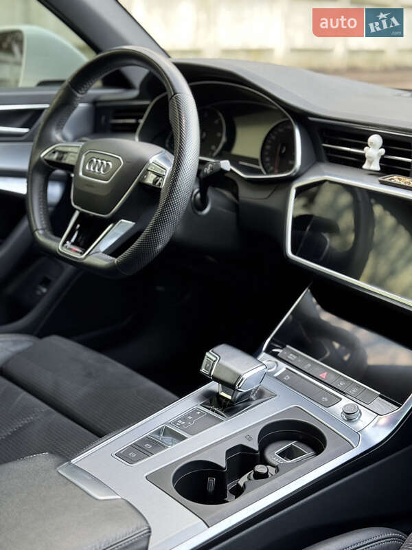 Седан Audi A6 2020 в Виннице