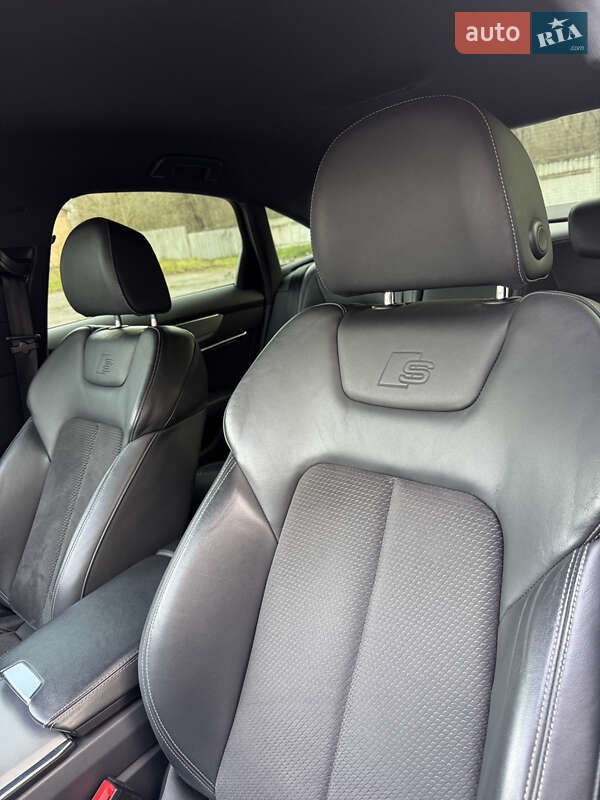 Седан Audi A6 2020 в Виннице