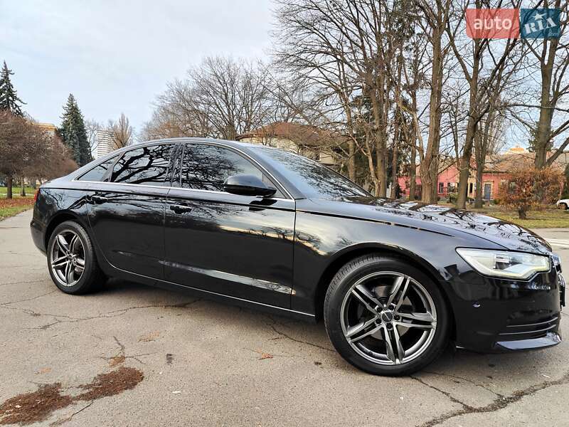 Седан Audi A6 2014 в Києві