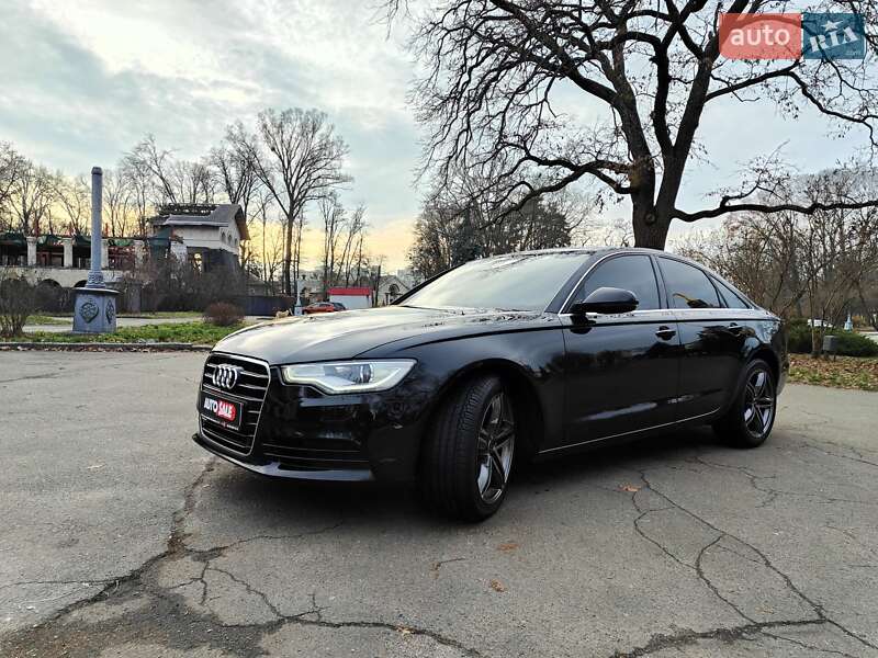 Седан Audi A6 2014 в Києві
