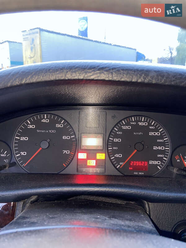 Универсал Audi A6 1995 в Киеве