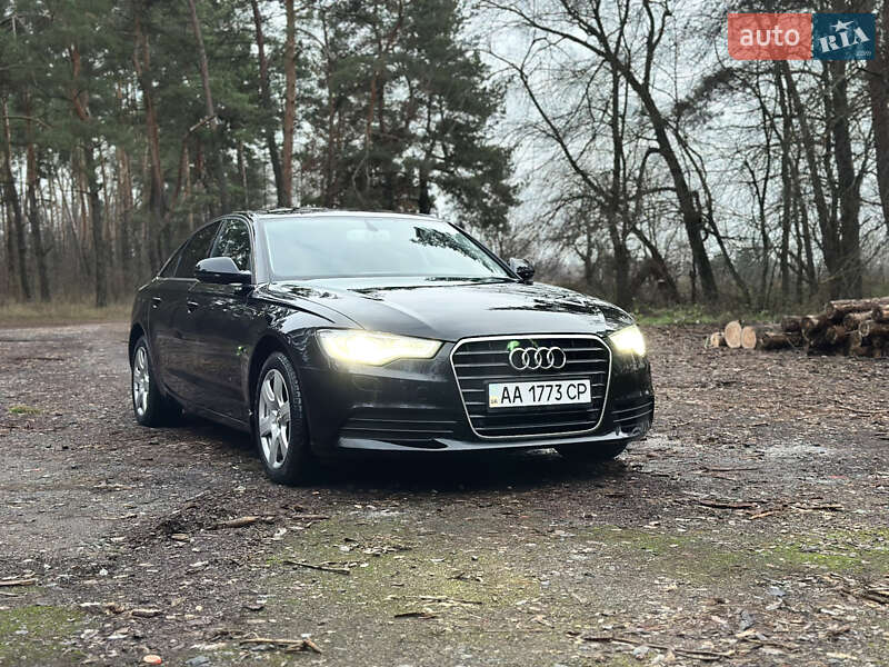Седан Audi A6 2013 в Киеве