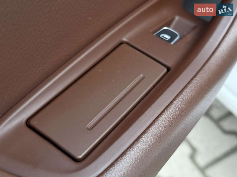 Седан Audi A6 2013 в Рівному