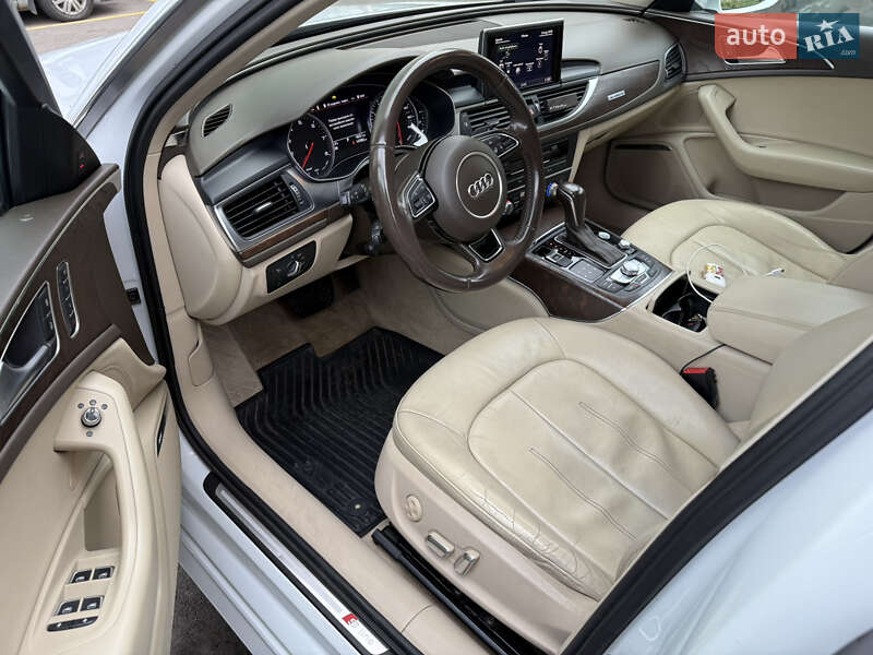 Седан Audi A6 2015 в Луцке