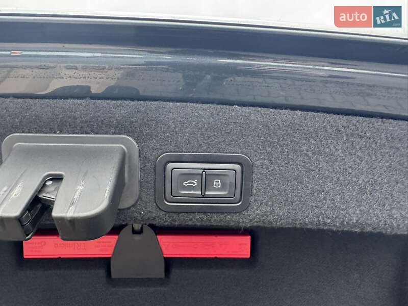 Седан Audi A6 2015 в Хмельницком