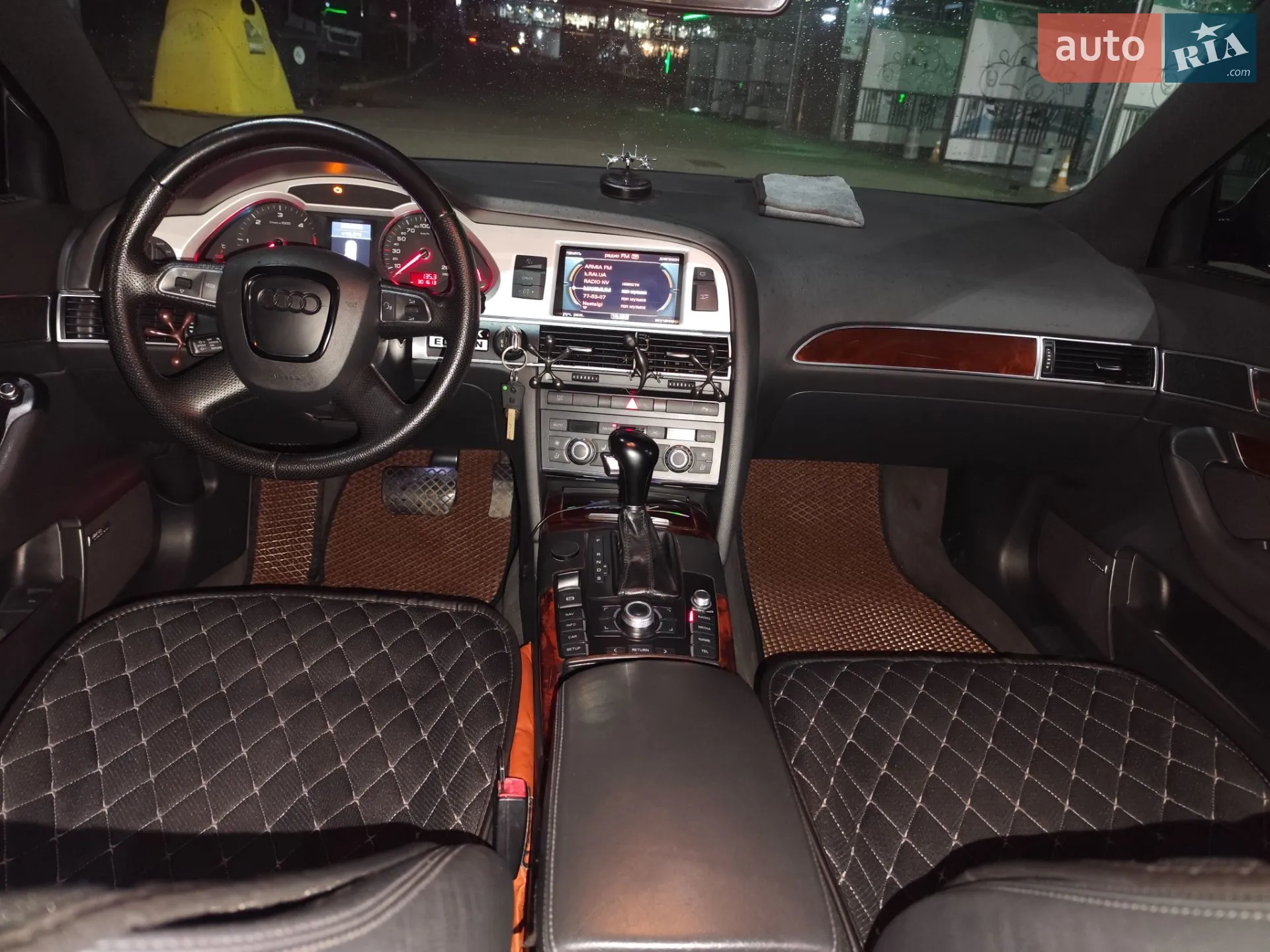 2010 Audi A6 - мініатюра 26