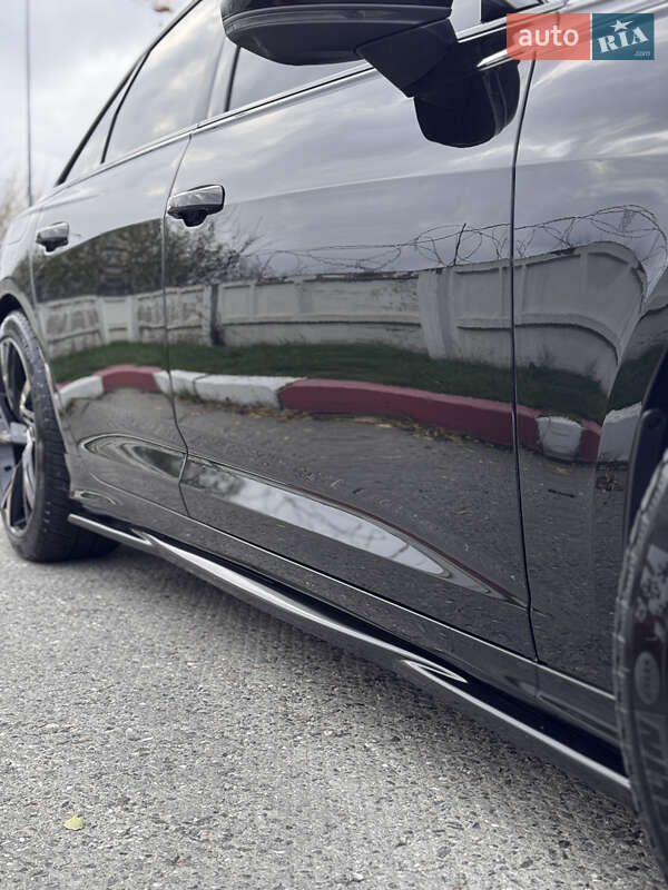 Седан Audi A6 2018 в Киеве