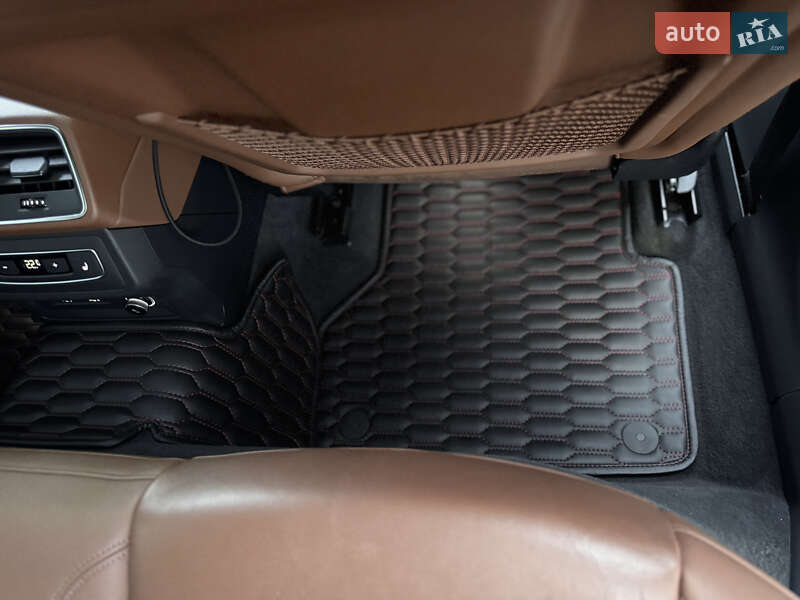 Седан Audi A6 2018 в Киеве