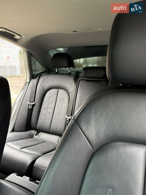 Седан Audi A6 2013 в Радомишлі