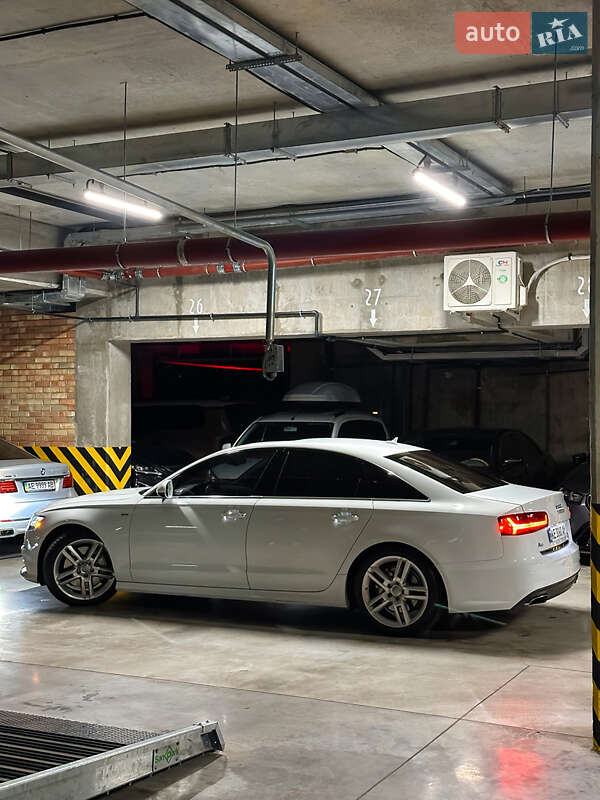 Седан Audi A6 2016 в Днепре