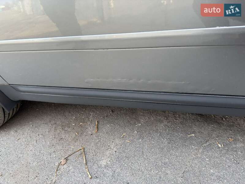 Седан Audi A6 2002 в Кременчуге фото 4 Седан Audi A6 2002 в Кременчуге