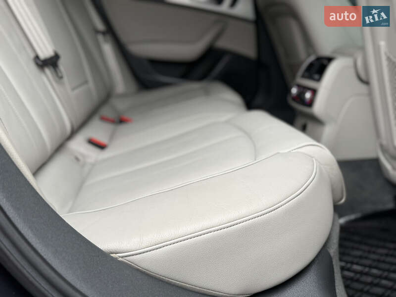 Універсал Audi A6 2015 в Дрогобичі
