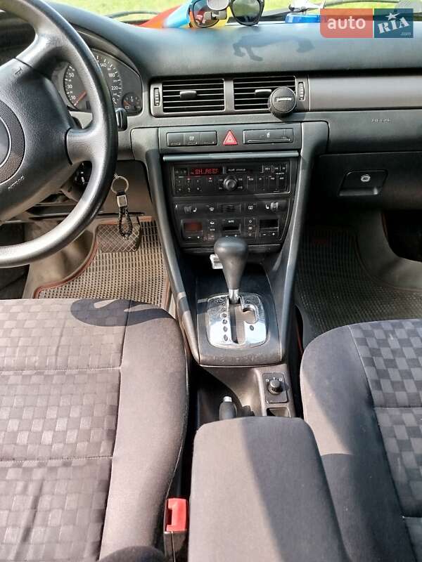 Универсал Audi A6 2001 в Тернополе