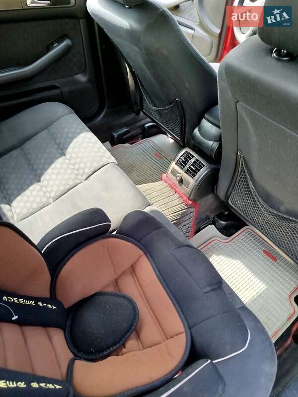 Универсал Audi A6 2001 в Тернополе