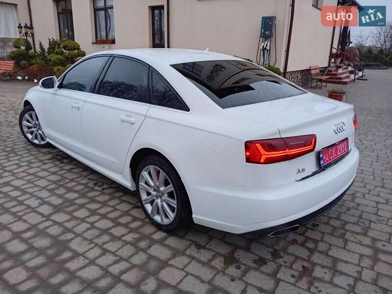 Седан Audi A6 2015 в Стрые