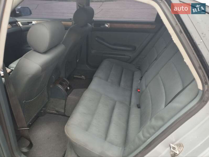 Седан Audi A6 1997 в Кривом Роге