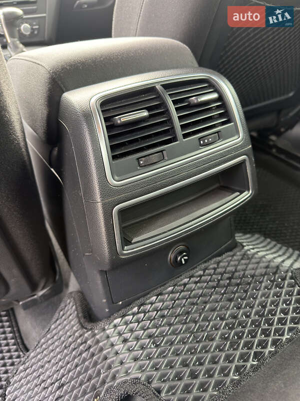 Седан Audi A6 2012 в Ужгороде