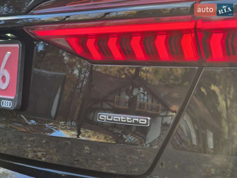 Седан Audi A6 2022 в Стрые