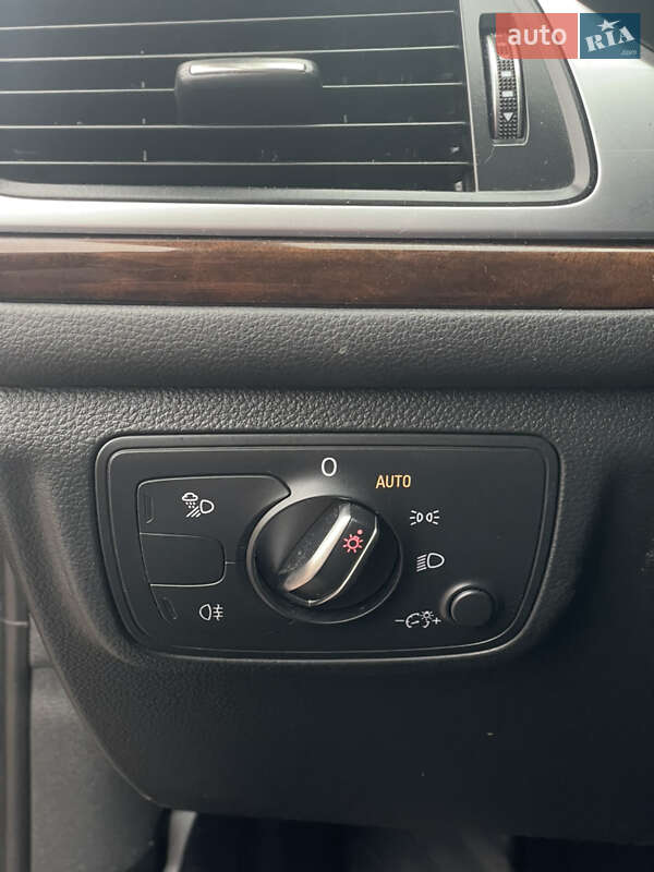 Седан Audi A6 2016 в Стрию